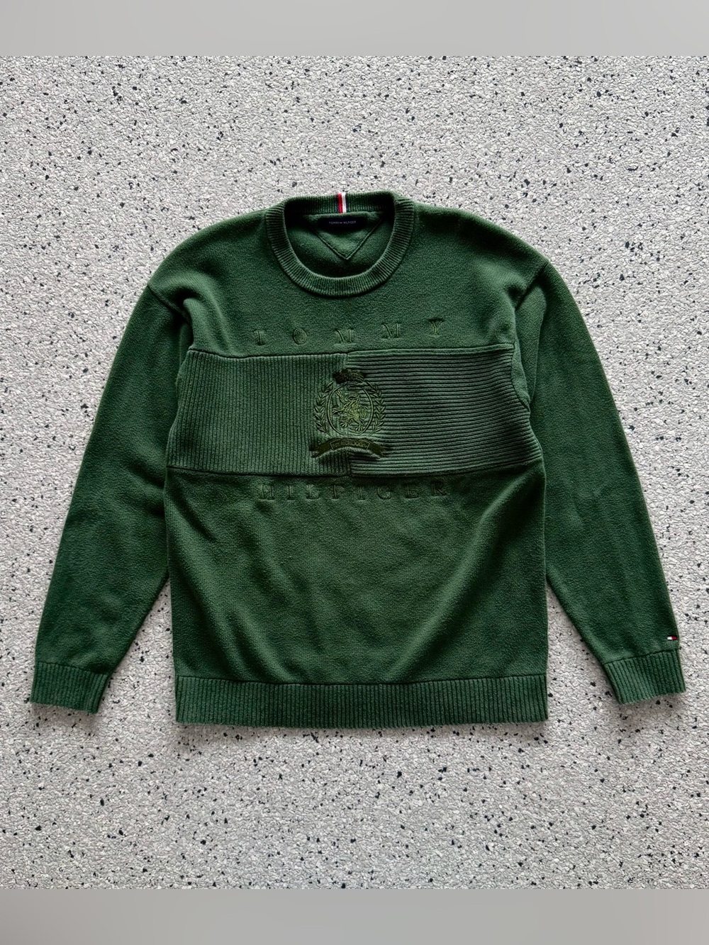 Vintage 2000s Tommy Hilfiger Sweater Embroidered Green Pullover Jumper Sz Large